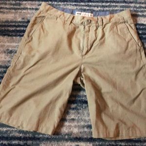Van Khaki Shorts-32